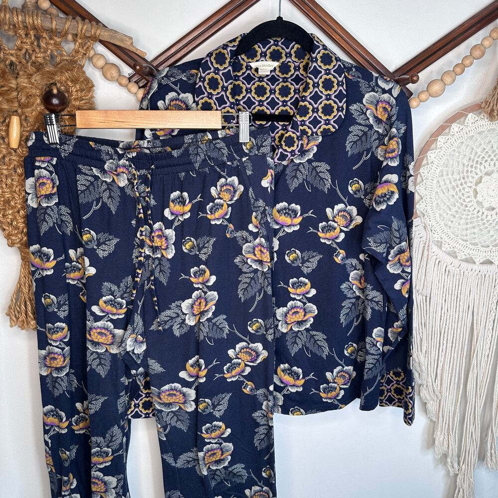Vera Bradley Blue Floral PJ Set